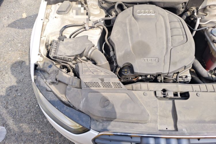 Used Audi A4L 2015 35 TFSI Automatic Standard Model Engine Bay Right
