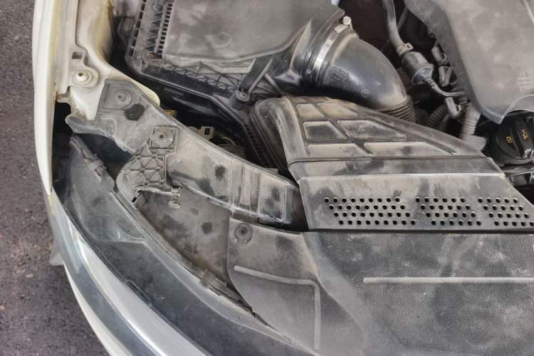 Used Audi A4L 2015 35 TFSI Automatic Technology Model Engine Bay Right