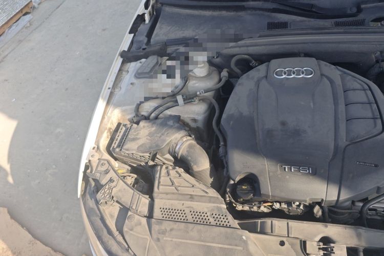 Used Audi A4L 2015 35 TFSI Automatic Standard Model Engine Bay Right