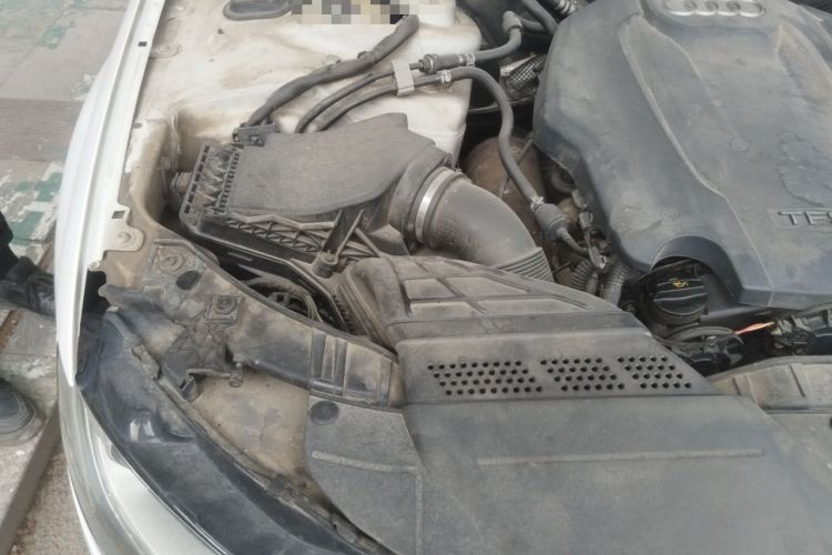 Used Audi A4L 2015 35 TFSI Automatic Comfort Model Engine Bay Right