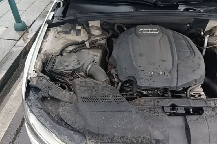 Used Audi A4L 2015 35 TFSI Automatic Standard Model Engine Bay Right