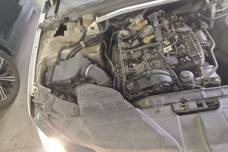 Used Audi A4L 2015 45 TFSI quattro Individual Sport Edition Engine Bay Right
