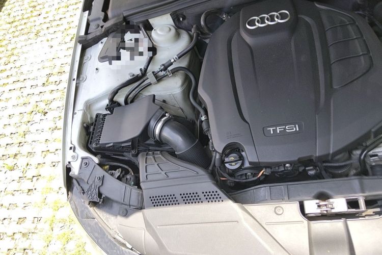 Used Audi A4L 2015 35 TFSI Automatic Comfort Model Engine Bay Right