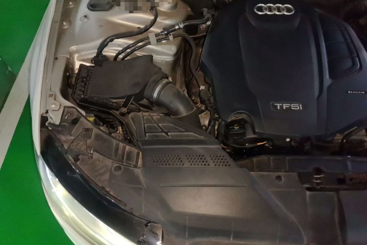 Used Audi A4L 2015 35 TFSI Automatic Standard Model Engine Bay Right