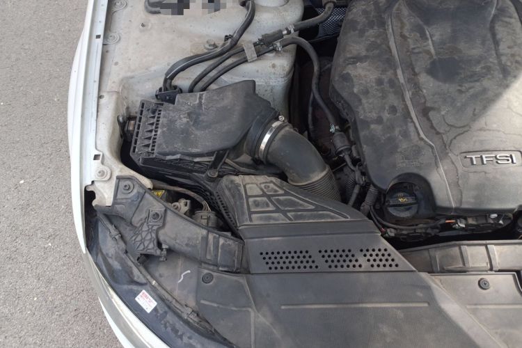 Used Audi A4L 2015 35 TFSI Automatic Standard Model Engine Bay Right