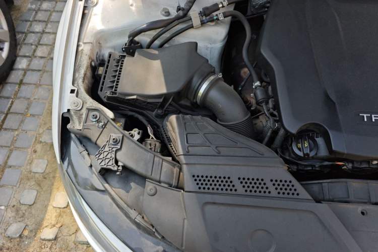 Used Audi A4L 2015 45 TFSI quattro Individual Sport Edition Engine Bay Right