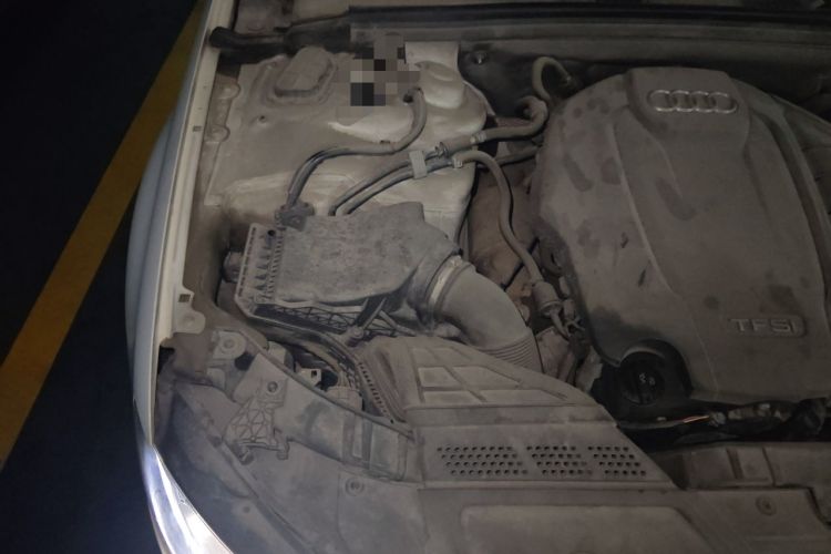 Used Audi A4L 2015 35 TFSI Automatic Standard Model Engine Bay Right