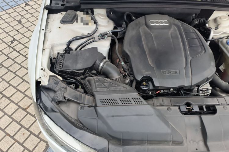 Used Audi A4L 2015 35 TFSI Automatic Standard Model Engine Bay Right