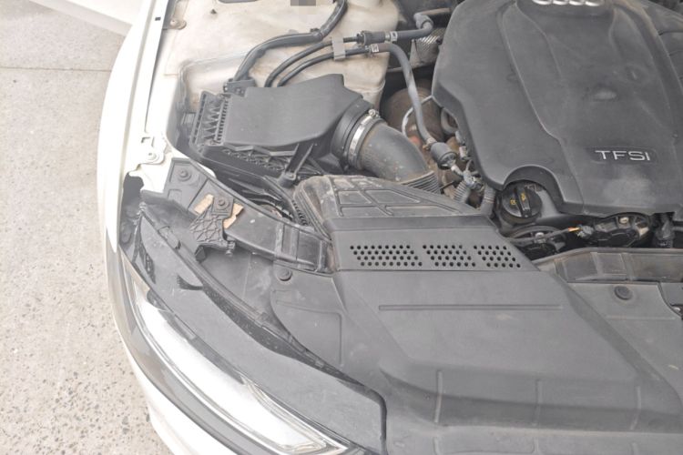 Used Audi A4L 2015 35 TFSI Automatic Standard Model Engine Bay Right
