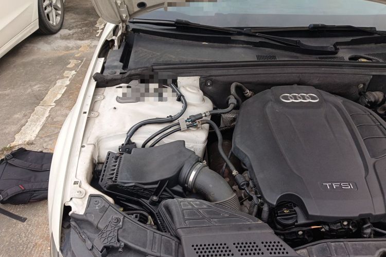 Used Audi A4L 2015 35 TFSI Automatic Standard Model Engine Bay Right