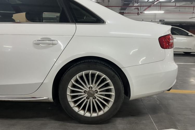 Used Audi A4L 2015 35 TFSI Automatic Comfort Model Exterior 1