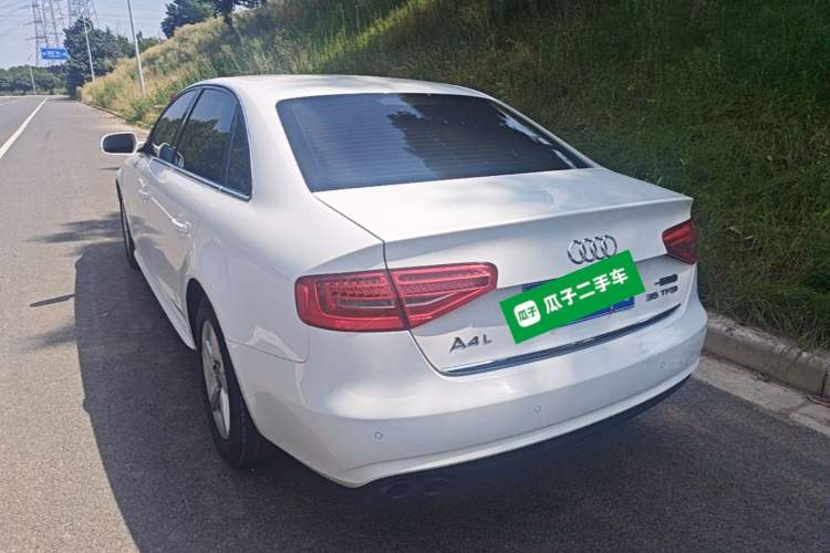 Used Audi A4L 2015 35 TFSI Automatic Standard Model Exterior 2