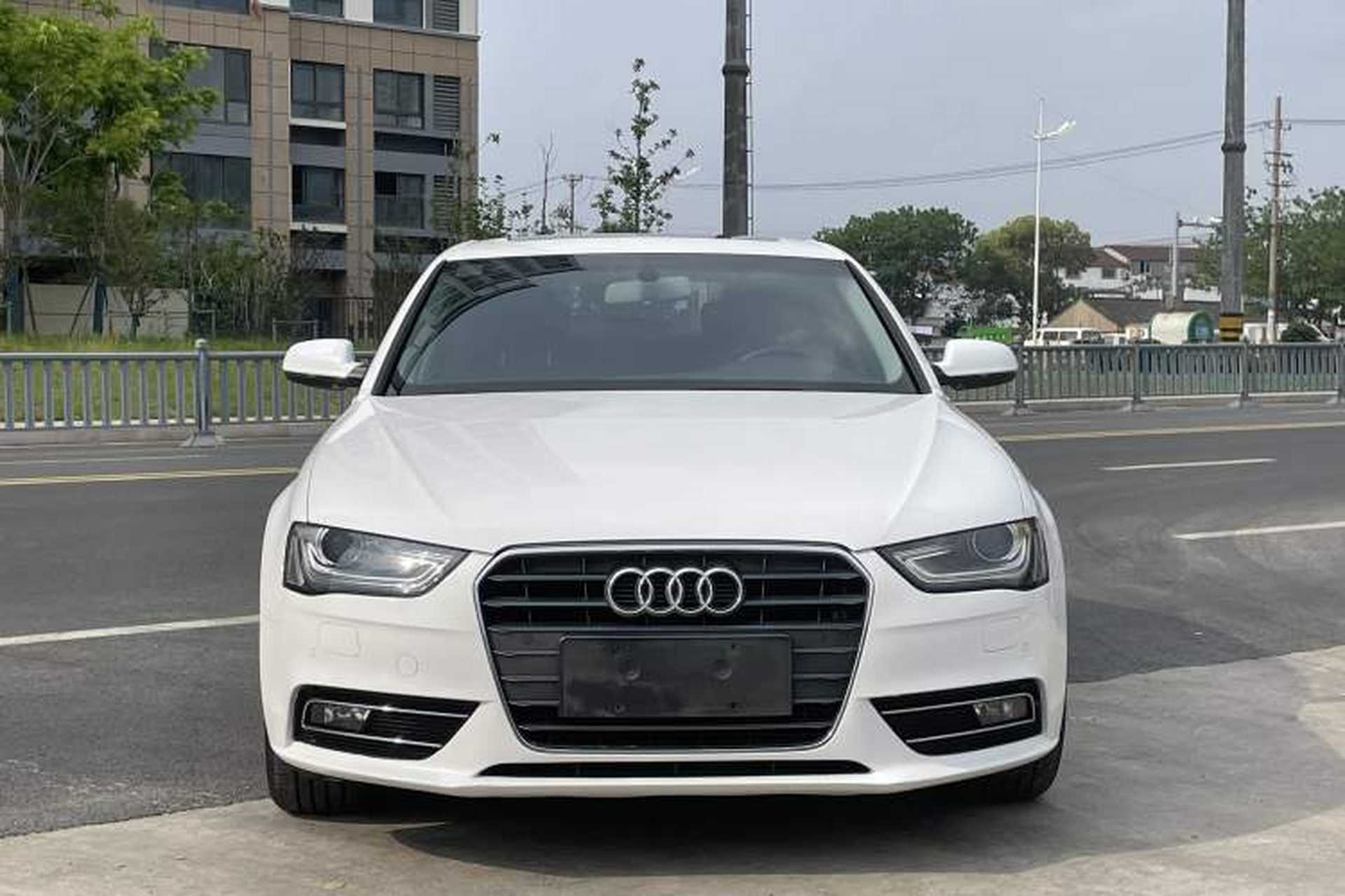 Used Audi A4L 2015 35 TFSI Automatic Standard Model Exterior 2