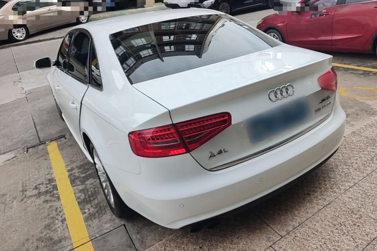 Used Audi A4L 2015 35 TFSI Automatic Comfort Model Exterior 2