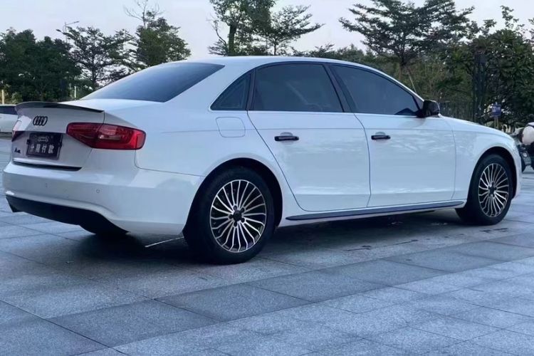 Used Audi A4L 2015 35 TFSI Automatic Comfort Model Exterior 4