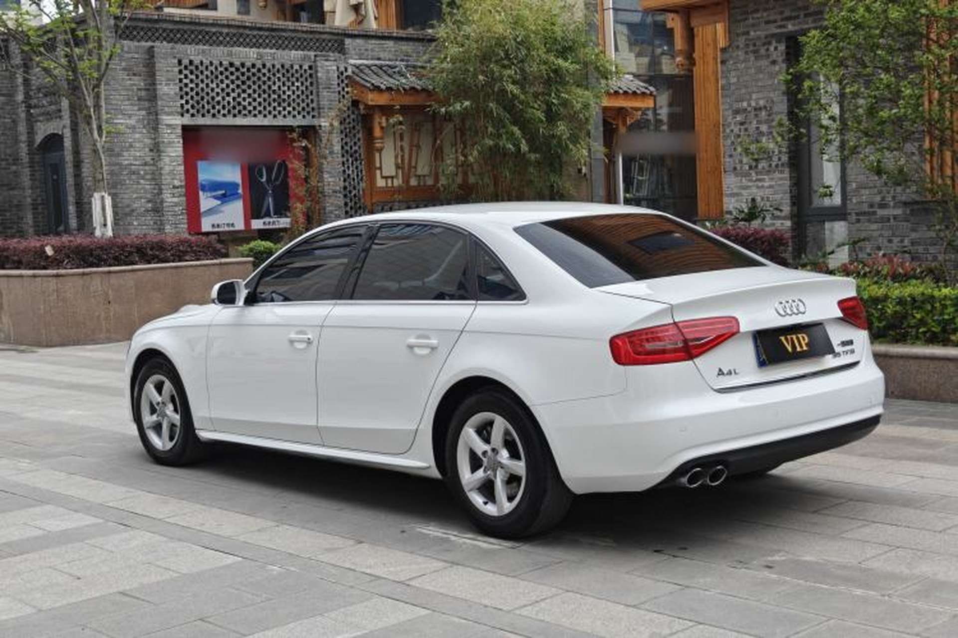 Used Audi A4L 2015 35 TFSI Automatic Standard Model Exterior 4