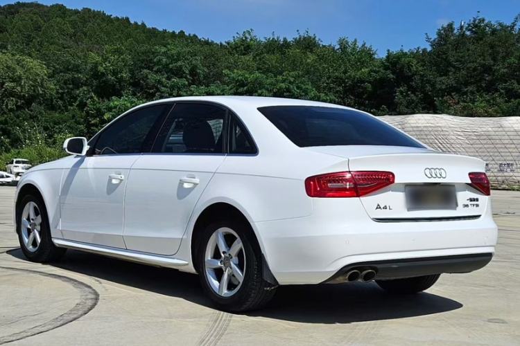 Used Audi A4L 2015 35 TFSI Automatic Standard Model Exterior 5