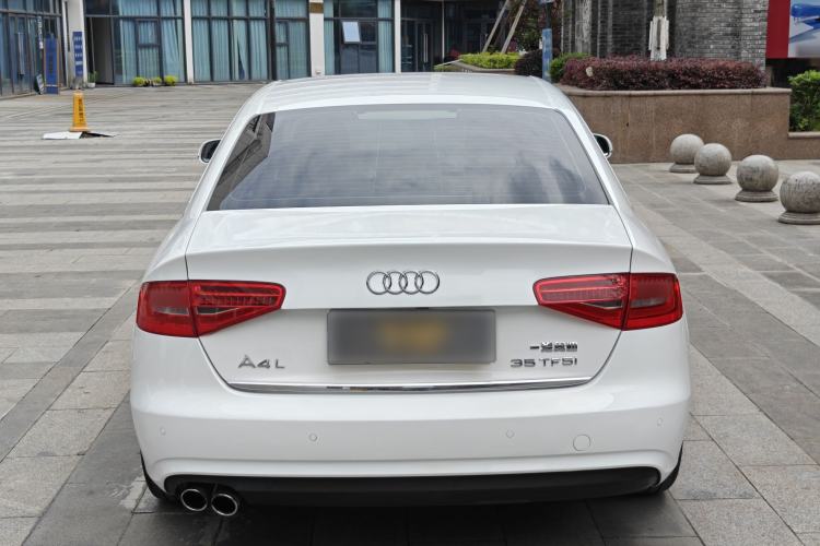 Used Audi A4L 2015 35 TFSI Automatic Standard Model Exterior 5