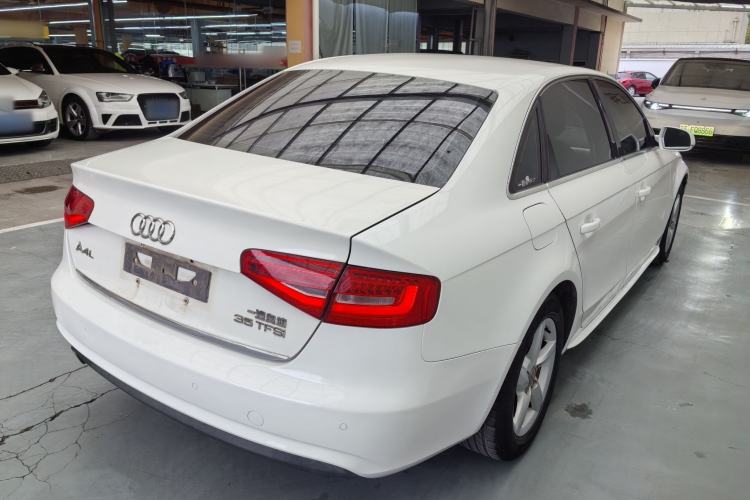 Used Audi A4L 2015 35 TFSI Automatic Standard Model Exterior 9