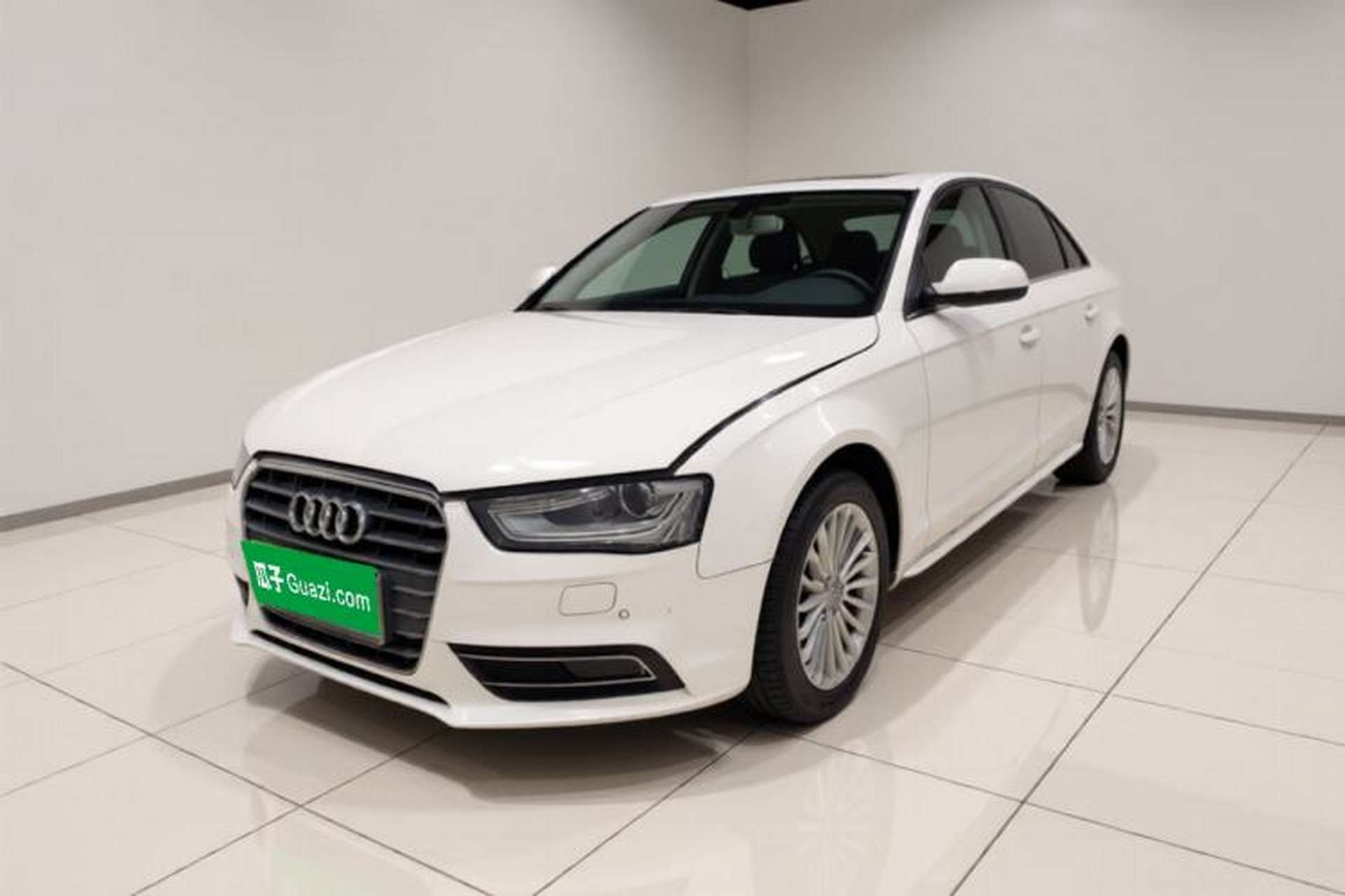 Used Audi A4L 2015 35 TFSI Automatic Comfort Model Front Left 45 Deg