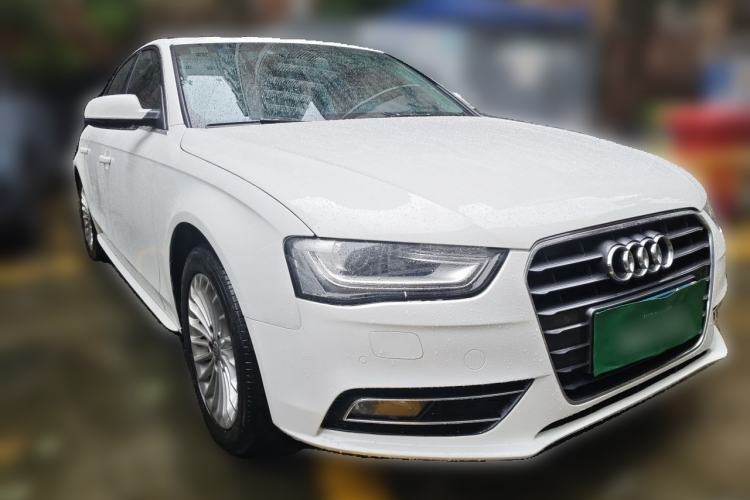 Used Audi A4L 2015 35 TFSI Automatic Comfort Model Front Right 45 Deg