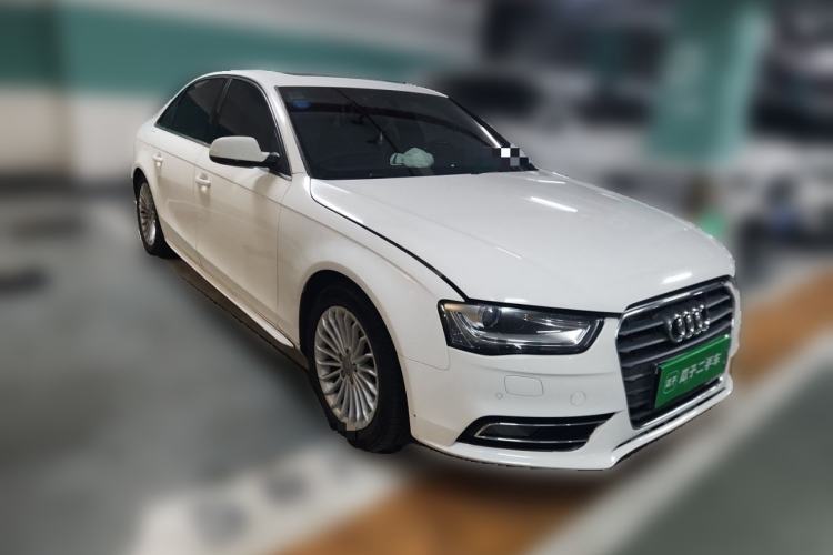 Used Audi A4L 2015 35 TFSI Automatic Comfort Model Front Right 45 Deg