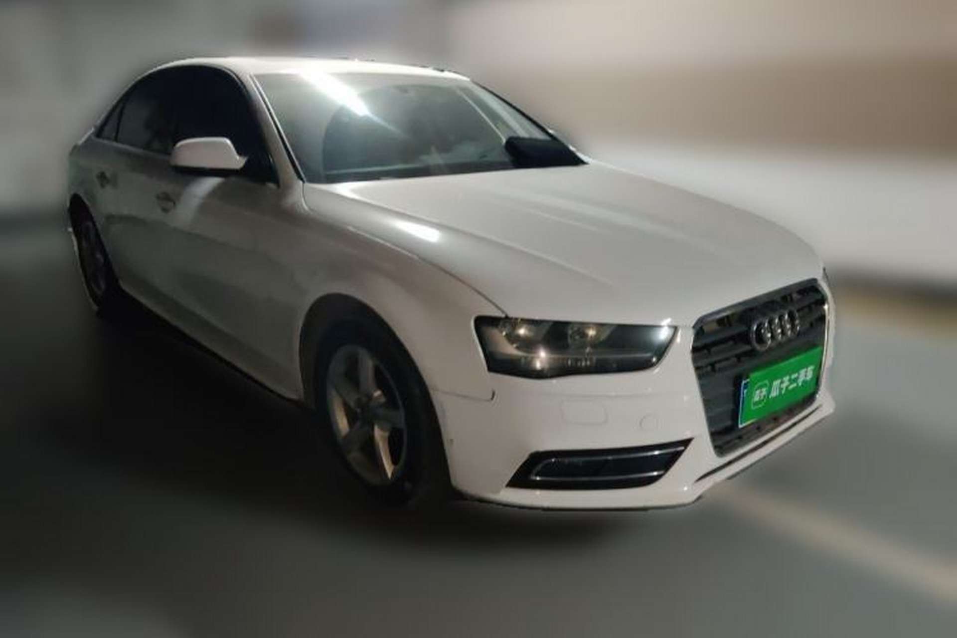Used Audi A4L 2015 30 TFSI Automatic Comfort Model Front Right 45 Deg