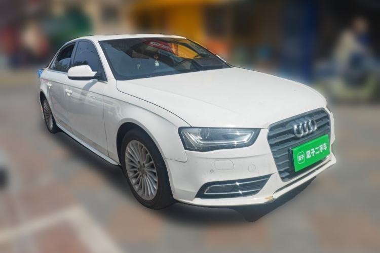 Used Audi A4L 2015 35 TFSI Automatic Comfort Model Front Right 45 Deg