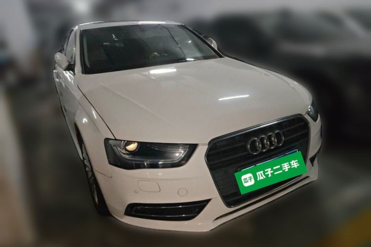 Used Audi A4L 2015 35 TFSI Automatic Comfort Model Front Right 45 Deg