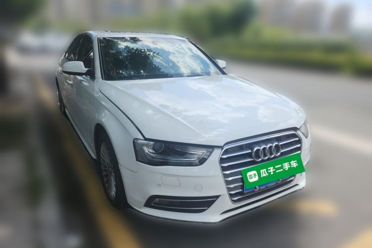 Used Audi A4L 2015 35 TFSI Automatic Comfort Model Front Right 45 Deg