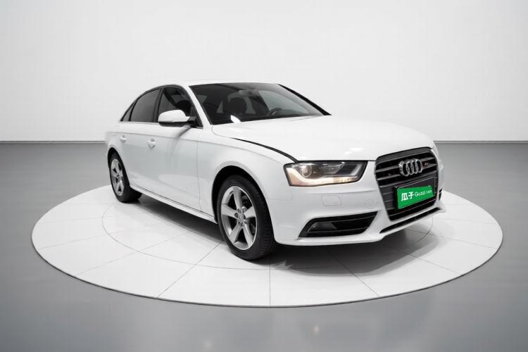 Used Audi A4L 2015 30 TFSI Manual Comfort Model Front Right 45 Deg