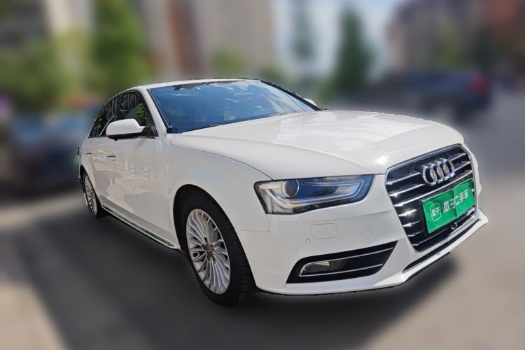 Used Audi A4L 2015 35 TFSI Automatic Comfort Model Front Right 45 Deg