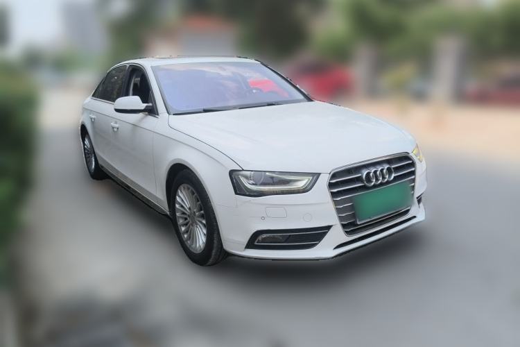 Used Audi A4L 2015 35 TFSI Automatic Comfort Model Front Right 45 Deg