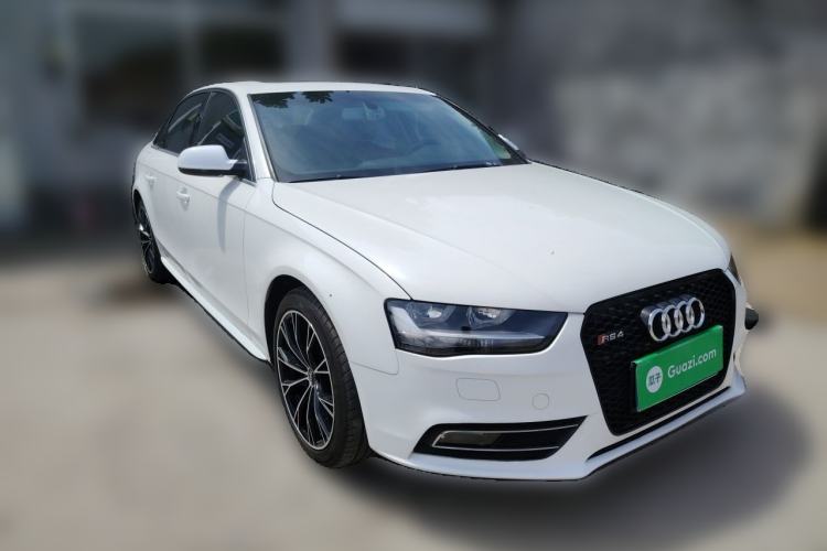 Used Audi A4L 2015 30 TFSI Automatic Comfort Model Front Right 45 Deg