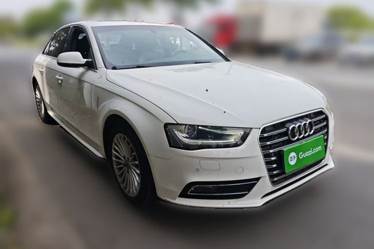 Used Audi A4L 2015 35 TFSI Automatic Comfort Model Front Right 45 Deg