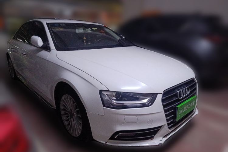Used Audi A4L 2015 35 TFSI Automatic Comfort Model Front Right 45 Deg
