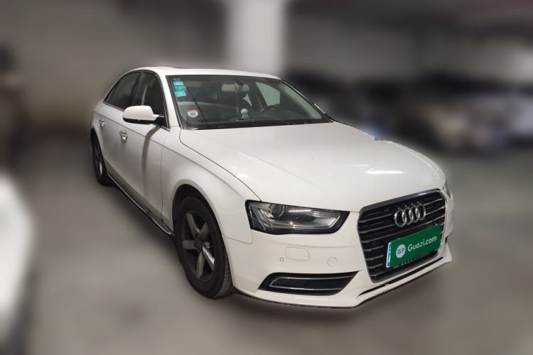 Used Audi A4L 2015 35 TFSI Automatic Standard Model Front Right 45 Deg