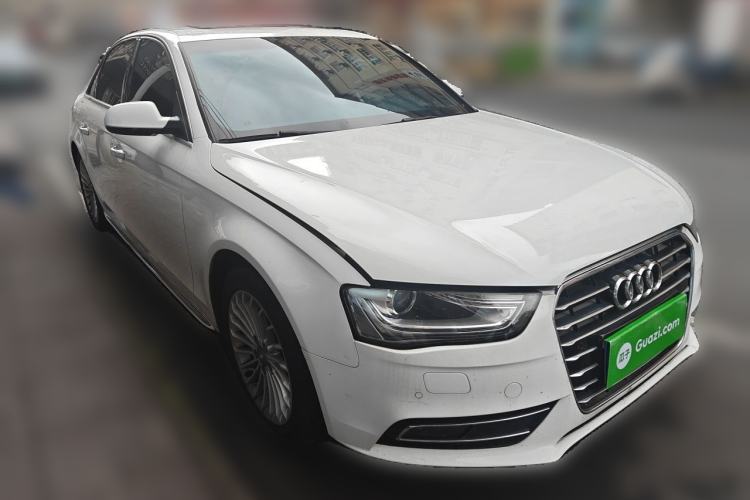 Used Audi A4L 2015 35 TFSI Automatic Comfort Model Front Right 45 Deg