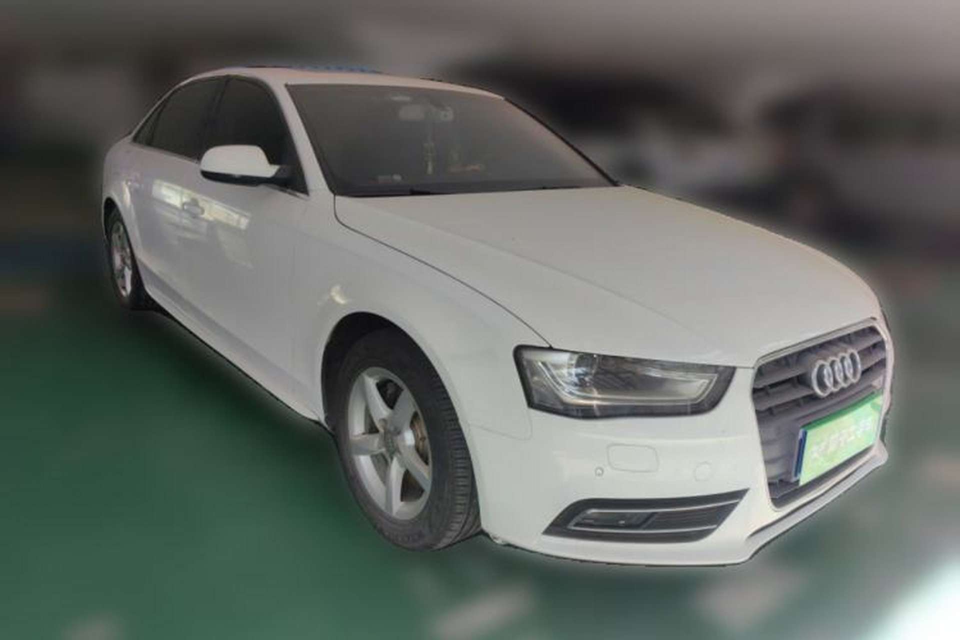 Used Audi A4L 2015 35 TFSI Automatic Standard Model Front Right 45 Deg