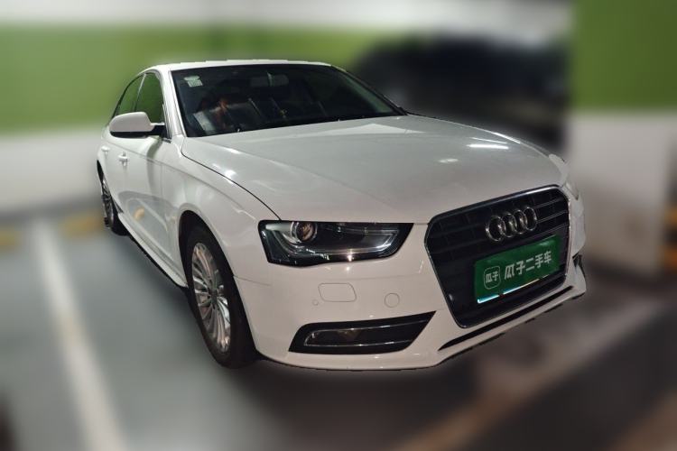 Used Audi A4L 2015 35 TFSI Automatic Comfort Model Front Right 45 Deg
