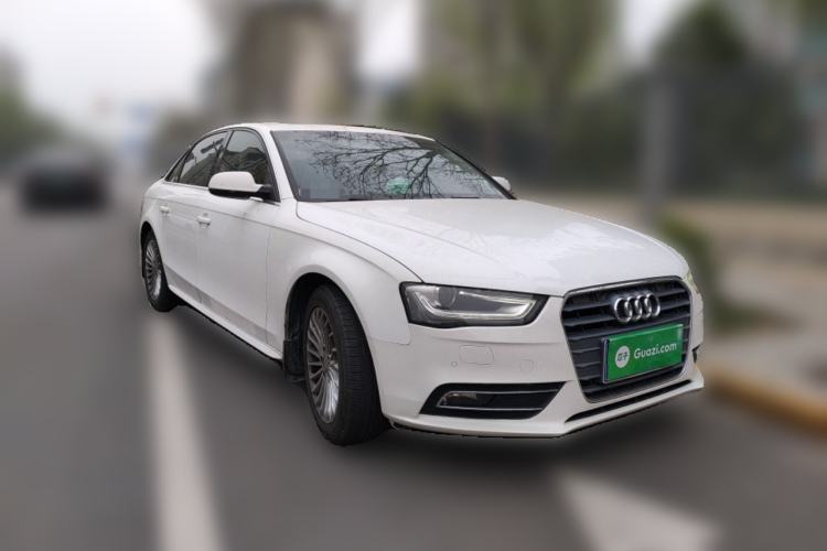 Used Audi A4L 2015 35 TFSI Automatic Comfort Model Front Right 45 Deg