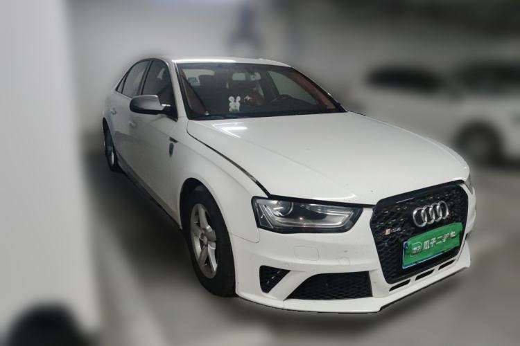 Used Audi A4L 2015 35 TFSI Automatic Standard Model Front Right 45 Deg