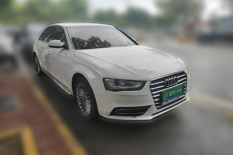 Used Audi A4L 2015 35 TFSI Automatic Comfort Model Front Right 45 Deg
