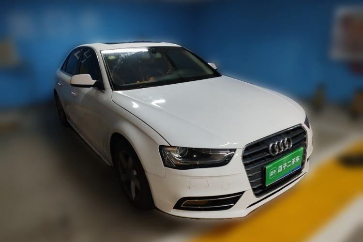 Used Audi A4L 2015 35 TFSI Automatic Standard Model Front Right 45 Deg