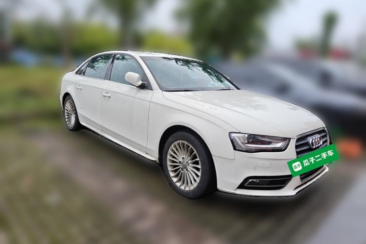 Used Audi A4L 2015 35 TFSI Automatic Comfort Model Front Right 45 Deg