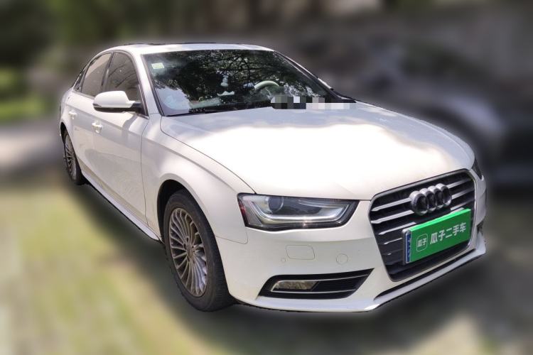 Used Audi A4L 2015 35 TFSI Automatic Comfort Model Front Right 45 Deg