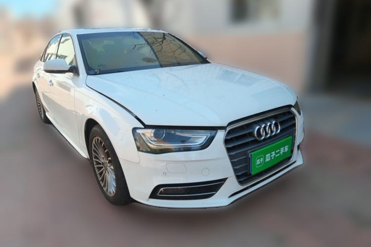 Used Audi A4L 2015 35 TFSI Automatic Comfort Model Front Right 45 Deg