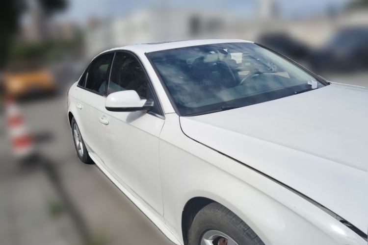 Used Audi A4L 2015 35 TFSI Automatic Standard Model Front Right 45 Deg