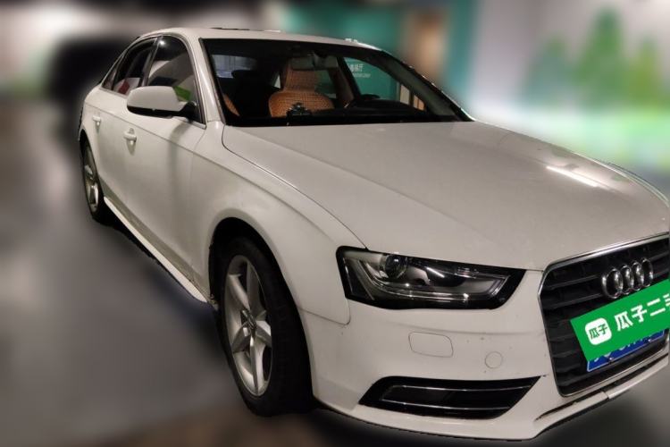Used Audi A4L 2015 35 TFSI Automatic Standard Model Front Right 45 Deg