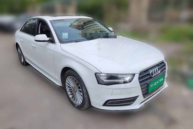 Used Audi A4L 2015 35 TFSI Automatic Comfort Model Front Right 45 Deg